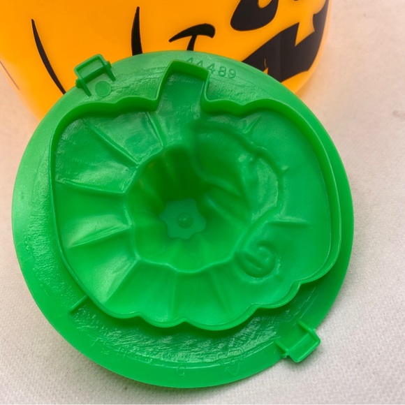 2 McDonald’s Halloween Happy Meal Trick or Treat Pumpkin Ghost Pails Vin… - Picture 5 of 16